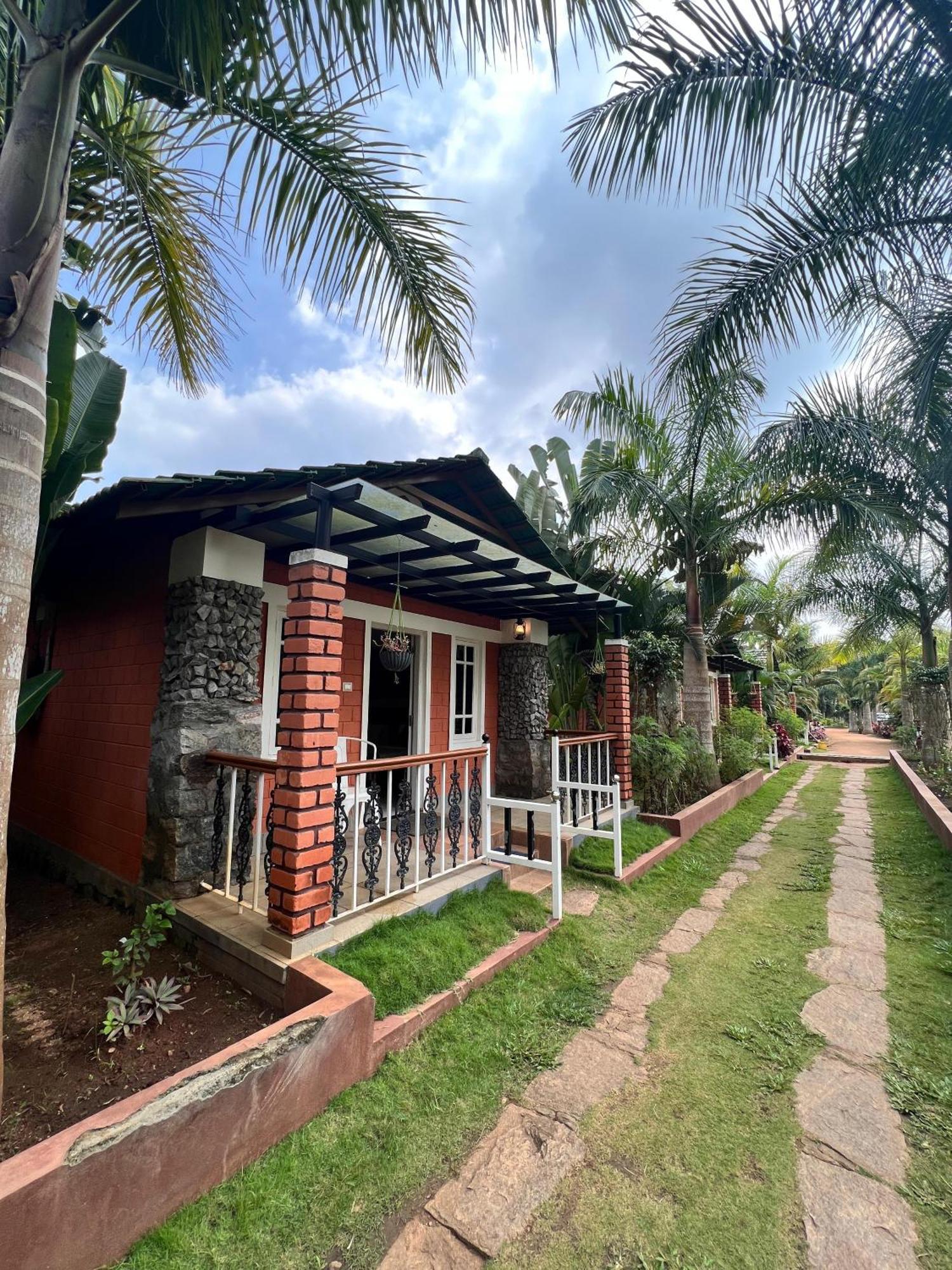 Coorg Nesara Hotel And Resort Kushalnagar Luaran gambar